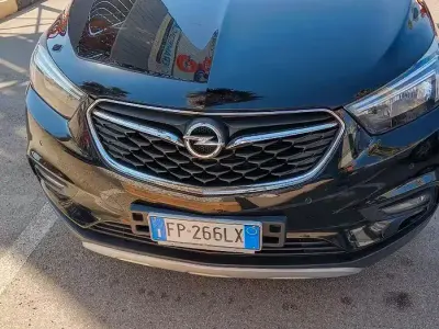 Usata Opel Mokka X 136 CV (100 kW) 2018 Nero SUV