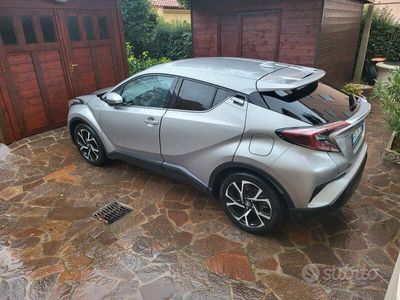 usata Toyota C-HR - 2019