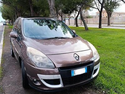 Usata Renault Scénic III 2010 Marrone Monovolume