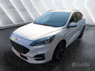 Usata Ford Kuga ST-Line 225 CV (165 kW) 2023 Bianco SUV
