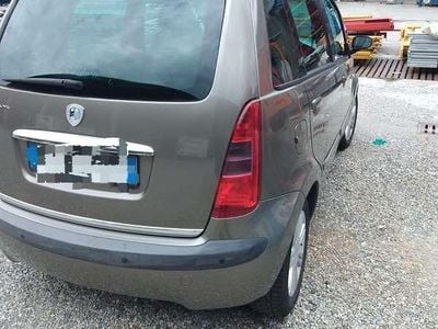 Usata Lancia Musa 95 CV (69 kW) 2005 Monovolume
