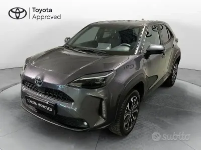 Usata Toyota Yaris Cross Trend 116 CV (85 kW) 2022 Grigio SUV