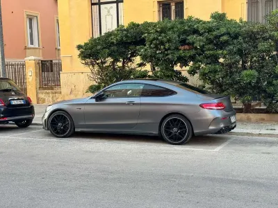 Usata Mercedes C43 AMG AMG 367 CV (269 kW) 2018 Grigio Coupé
