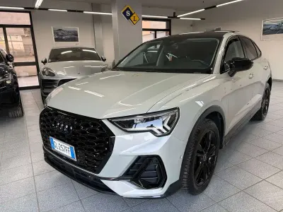 Usata Audi Q3 Sportback S-Line 150 CV (110 kW) 2022 Argento SUV