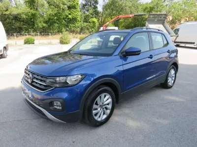 Usata VW T-Cross Style 95 CV (69 kW) 2022 Azzurro SUV