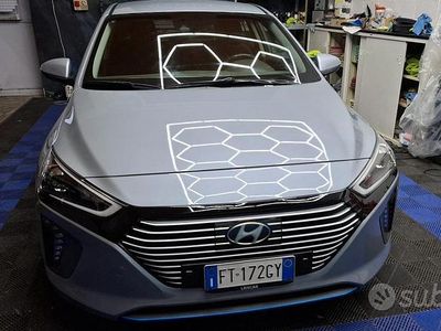 Usata Hyundai Ioniq Comfort 105 CV (77 kW) 2019 Blu Utilitaria