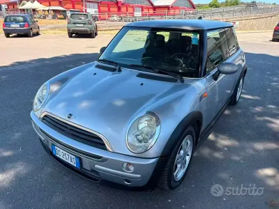 Usata Mini One D 88 CV (64 kW) 2006 Grigio Utilitaria