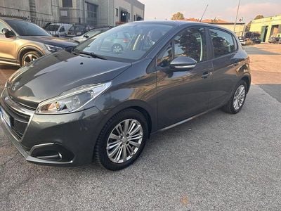 Occasion Peugeot 208 Allure 81 ch (59 kW) 2017 Gris Citadine