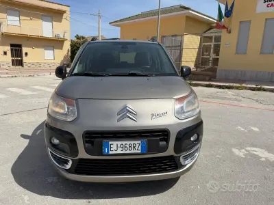 Usata Citroën C3 Picasso Exclusive 109 CV (80 kW) 2011 Grigio Monovolume
