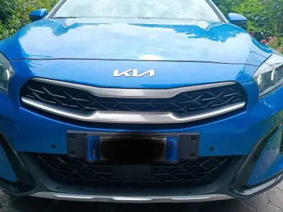 Usata Kia XCeed 136 CV (100 kW) 2024 SUV