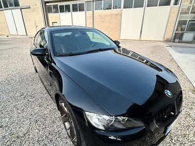 Nero Usata 2008 BMW 330 Coupé | 15.750 €