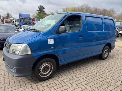 Usata Toyota HiAce 95 CV (69 kW) 1998 Blu/azzurro Monovolume