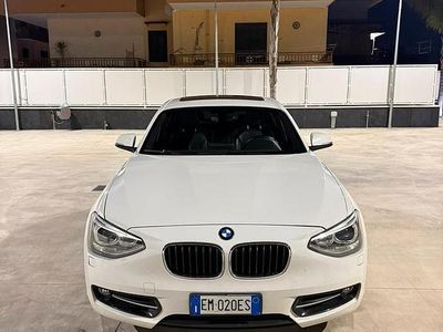 Usata BMW 120 Sport Line 190 CV (139 kW) 2012 Bianco Utilitaria