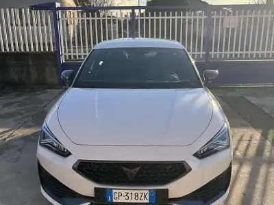 Usata Cupra Leon 150 CV (110 kW) 2023 Bianco Berlina