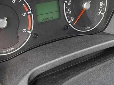 Usata Ford Fiesta Ghia 2006 Grigio Utilitaria