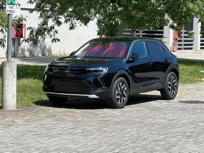 Usata Opel Mokka Elegance 110 CV (80 kW) 2023 Nero SUV
