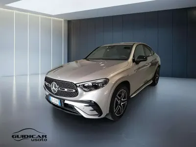 Usata Mercedes GLC300 AMG Line Premium 269 CV (197 kW) 2023 Argento mojave SUV