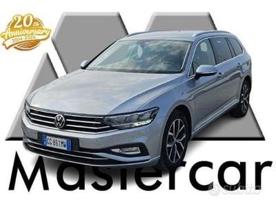 Usata VW Passat Executive 150 CV (110 kW) 2021 Grigio Station wagon