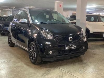 Usata Smart ForFour Passion 71 CV (52 kW) 2019 Nero Utilitaria