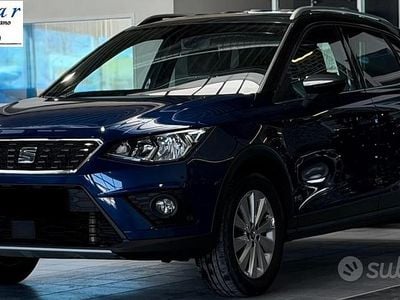 Usata Seat Arona XCELLENCE 89 CV (65 kW) 2019 Blu SUV
