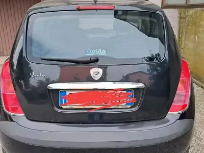 Gebraucht Lancia Ypsilon 60 PS (44 kW) 2004 Schwarz Kleinwagen