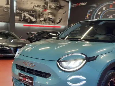 Usata Fiat 600 La Prima 101 CV (74 kW) 2025 Other SUV