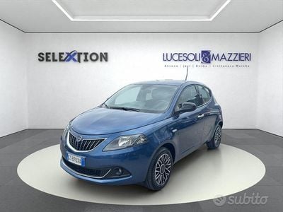 Usata Lancia Ypsilon Gold 69 CV (50 kW) 2024 Blu Utilitaria