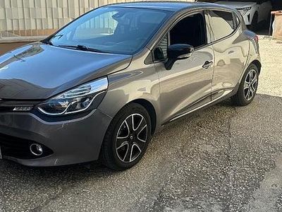 Usata Renault Clio IV 75 CV (55 kW) 2014 Grigio Utilitaria