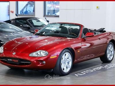 Usata Jaguar XK 284 CV (208 kW) 1997 Rosso Cabrio