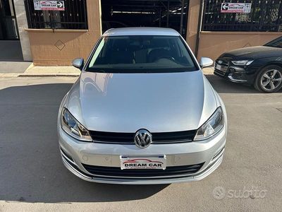 Usata VW Golf VII Highline 110 CV (80 kW) 2016 Grigio Berlina