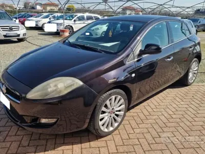 Usata Fiat Bravo Easy 120 CV (88 kW) 2014 Nero Utilitaria