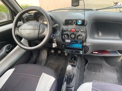 Usata Fiat 600 2005 Bianco Utilitaria