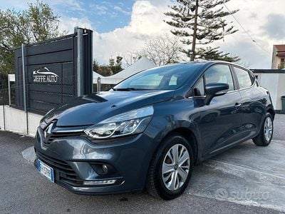 Usata Renault Clio IV 75 CV (55 kW) 2017 Grigio Berlina