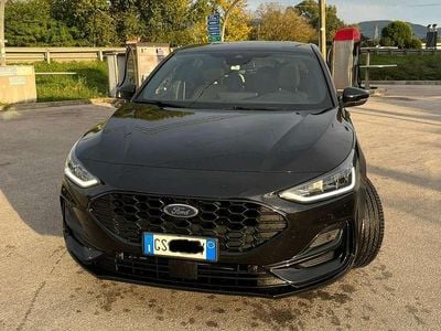 Usata Ford Focus ST-Line 125 CV (91 kW) 2024 Nero Berlina