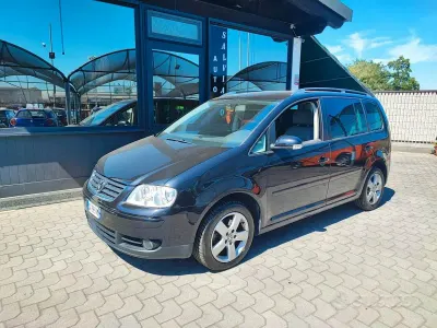 Usata VW Touran Highline 140 CV (102 kW) 2005 Nero Monovolume