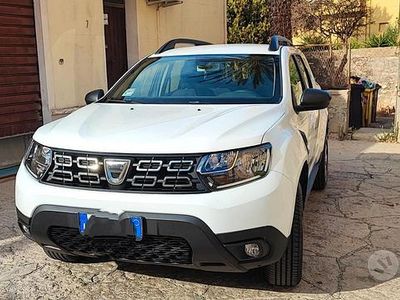 Usata Dacia Duster Comfort 100 CV (73 kW) 2018 Bianco SUV