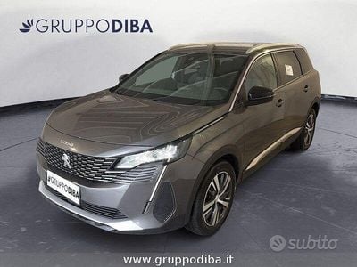 Usata Peugeot 5008 Allure 131 CV (96 kW) 2024 Grigio SUV