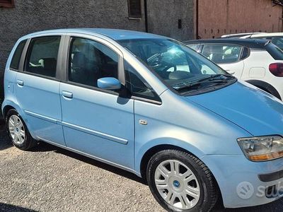 Usata Fiat Idea 70 CV (51 kW) 2004 Monovolume