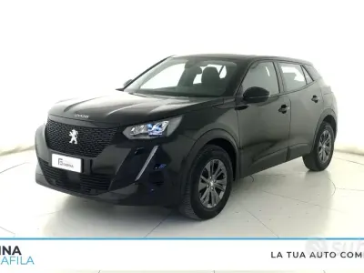 Usata Peugeot 2008 Active 110 CV (80 kW) 2022 Nero SUV