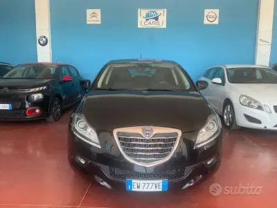 Usata Lancia Delta 120 CV (88 kW) 2014 Nero Utilitaria