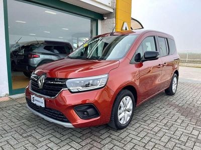 Usata Renault Kangoo Equilibre 102 CV (75 kW) 2023 Brun terracotta Monovolume