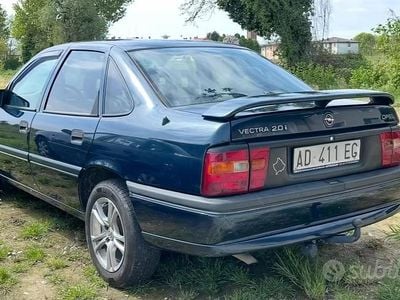 Usata Opel Vectra 116 CV (85 kW) 1994 Berlina