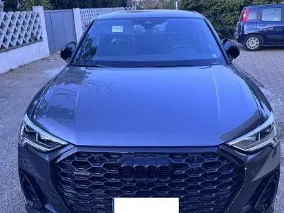 Usata Audi Q3 Sportback Ambiente 190 CV (139 kW) 2024 Grigio SUV