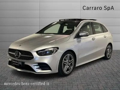 Usata Mercedes B180 Advanced Plus 136 CV (100 kW) 2023 Argento metallizzato Utilitaria