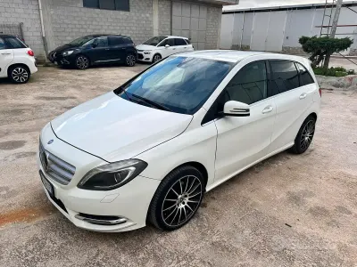 Usata Mercedes B200
