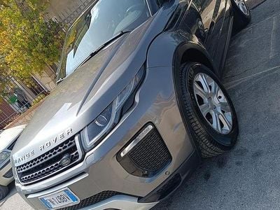 Usata Land Rover Range Rover evoque 180 CV (132 kW) 2018 Grigio SUV