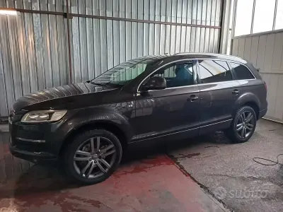 Usata Audi Q7 Advanced 233 CV (171 kW) 2008 Grigio SUV