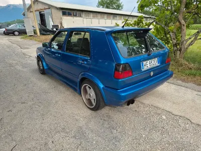 Usata VW Golf III GTI 110 CV (80 kW) 1991 Bluazzurro Utilitaria