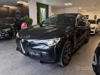 Usado Alfa Romeo Stelvio Ti 209 CV (153 kW) 2021 Negro SUV