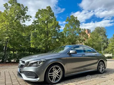 Usata Mercedes CLA200 Premium 136 CV (100 kW) 2017 Grigio Coupé